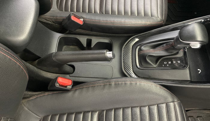 2021 KIA SONET GTX PLUS 1.5 AT, Diesel, Automatic, 51,173 km, Gear Lever