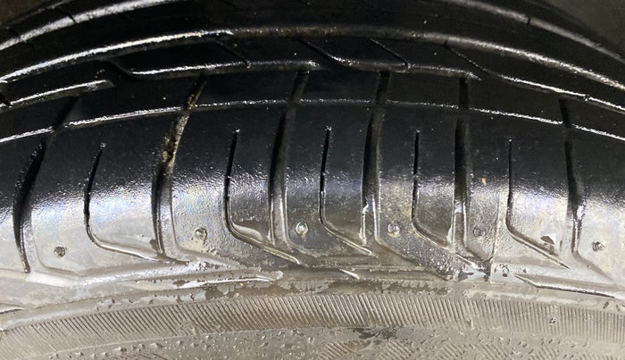 2021 KIA SONET GTX PLUS 1.5 AT, Diesel, Automatic, 51,173 km, Right Front Tyre Tread