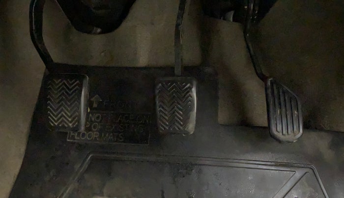 2014 Toyota Etios Liva G, Petrol, Manual, 31,691 km, Pedals