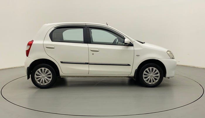 2014 Toyota Etios Liva G, Petrol, Manual, 31,691 km, Right Side View