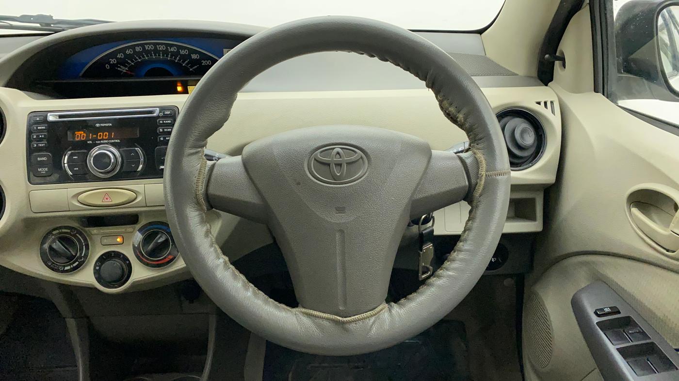 2014 Toyota Etios Liva G, Petrol, Manual, 31,691 km, Steering Wheel Close Up