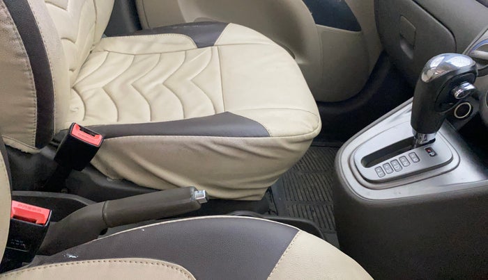 2013 Hyundai i10 SPORTZ 1.2 AT, Petrol, Automatic, 1,00,495 km, Gear Lever