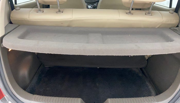 2013 Hyundai i10 SPORTZ 1.2 AT, Petrol, Automatic, 1,00,495 km, Boot Inside