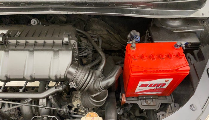 2013 Hyundai i10 SPORTZ 1.2 AT, Petrol, Automatic, 1,00,495 km, Engine View - Left