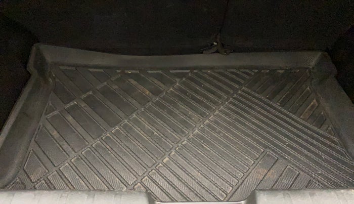 2021 Maruti Baleno ZETA PETROL 1.2, Petrol, Manual, 71,845 km, Boot Inside