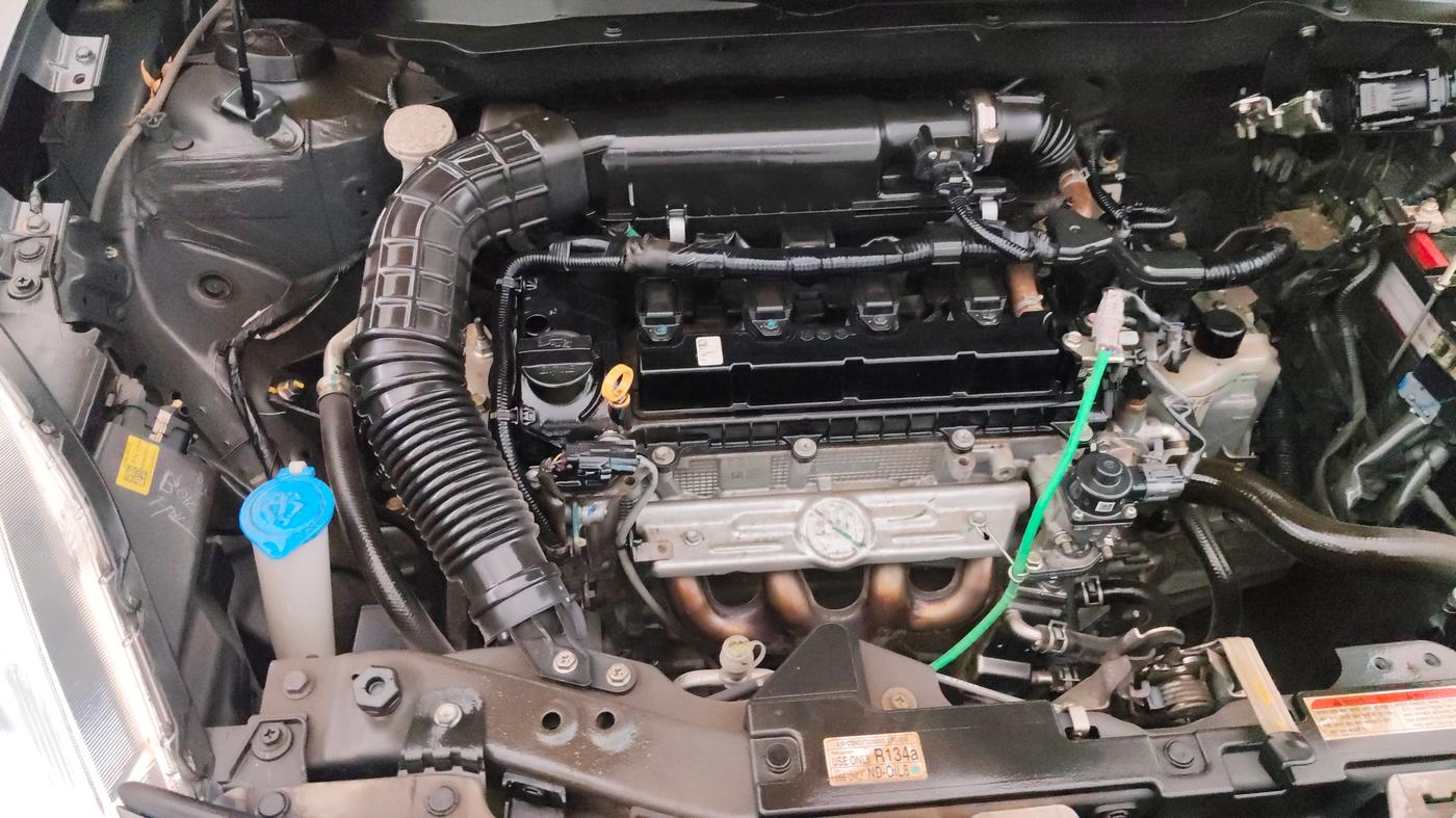 2022 Maruti Dzire VXI AMT, Petrol, Automatic, 29,102 km, Engine View - Right
