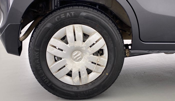 2019 Maruti Alto VXI, Petrol, Manual, 35,989 km, Right Rear Wheel