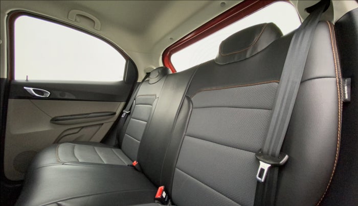 2018 Tata Tiago XZ PETROL, Petrol, Manual, 27,473 km, Right Side Rear Door Cabin