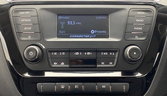 2018 Tata Tiago XZ PETROL, Petrol, Manual, 27,473 km, Infotainment System