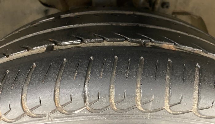 2018 Tata Tiago XZ PETROL, Petrol, Manual, 27,473 km, Right Front Tyre Tread