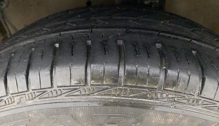 2019 Maruti Celerio VXI (O), Petrol, Manual, 22,628 km, Left Front Tyre Tread