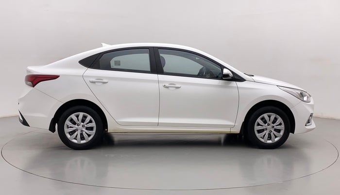 2018 Hyundai Verna 1.4 E PETROL, Petrol, Manual, 27,312 km, Right Side View