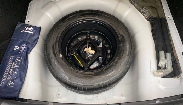2018 Hyundai Verna 1.4 E PETROL, Petrol, Manual, 27,312 km, Spare Tyre