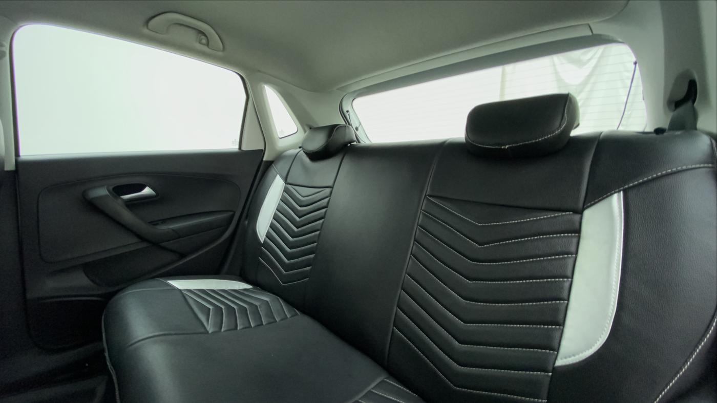 2019 Volkswagen Polo COMFORTLINE 1.0 PETROL, Petrol, Manual, 30,172 km, Right Side Rear Door Cabin