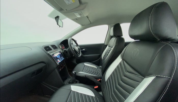 2019 Volkswagen Polo COMFORTLINE 1.0 PETROL, Petrol, Manual, 30,172 km, Right Side Front Door Cabin