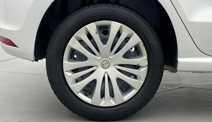 2019 Volkswagen Polo COMFORTLINE 1.0 PETROL, Petrol, Manual, 30,172 km, Right Rear Wheel
