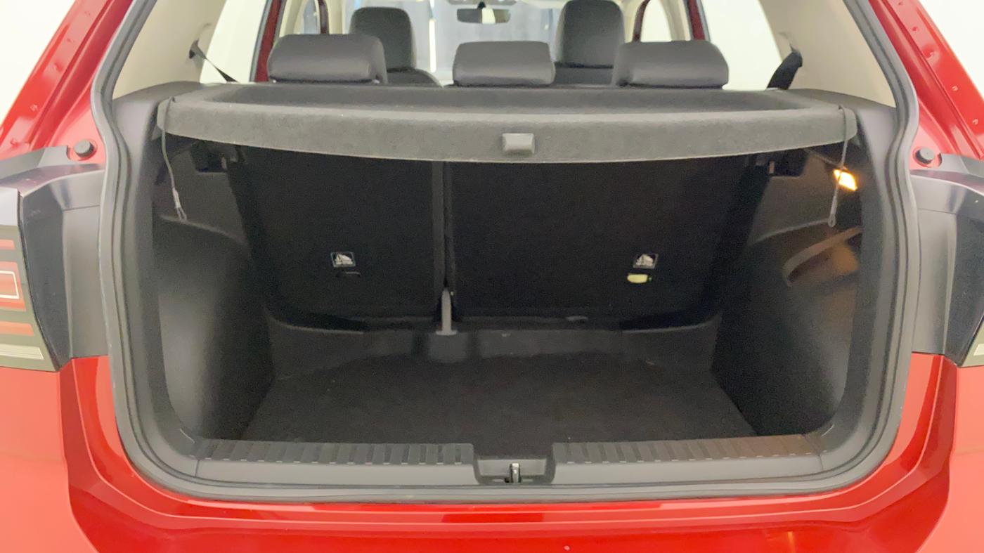 2023 Volkswagen TAIGUN TOPLINE 1.0 TSI AT, Petrol, Automatic, 4,893 km, Boot Inside