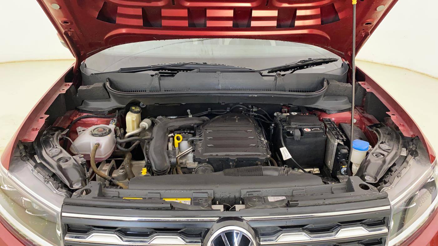 2023 Volkswagen TAIGUN TOPLINE 1.0 TSI AT, Petrol, Automatic, 4,893 km, Engine View