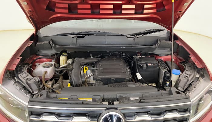 2023 Volkswagen TAIGUN TOPLINE 1.0 TSI AT, Petrol, Automatic, 4,893 km, Engine View