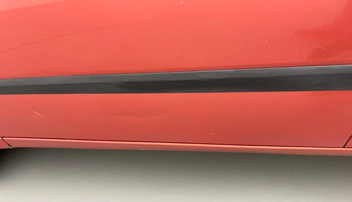 2010 Hyundai i10 MAGNA 1.2, Petrol, Manual, 73,097 km, Front passenger door - Slightly dented