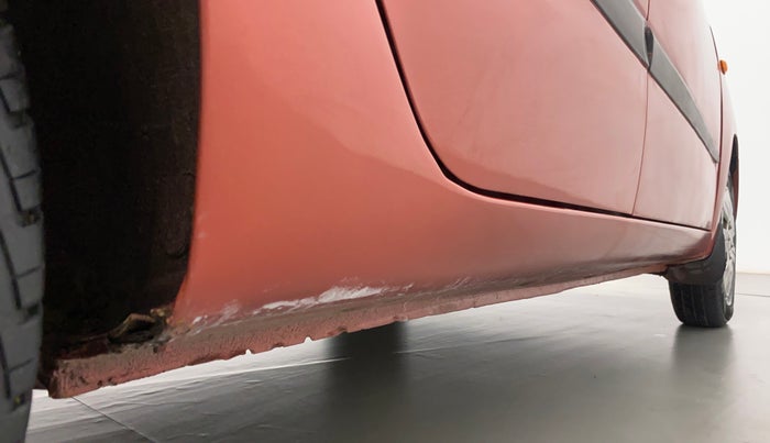 2010 Hyundai i10 MAGNA 1.2, Petrol, Manual, 73,097 km, Right running board - Paint is slightly faded