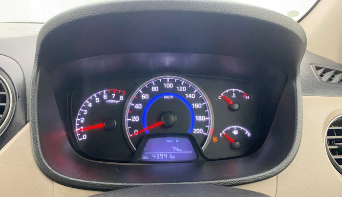 2015 Hyundai Grand i10 SPORTZ 1.2 KAPPA VTVT, Petrol, Manual, 43,941 km, Odometer Image