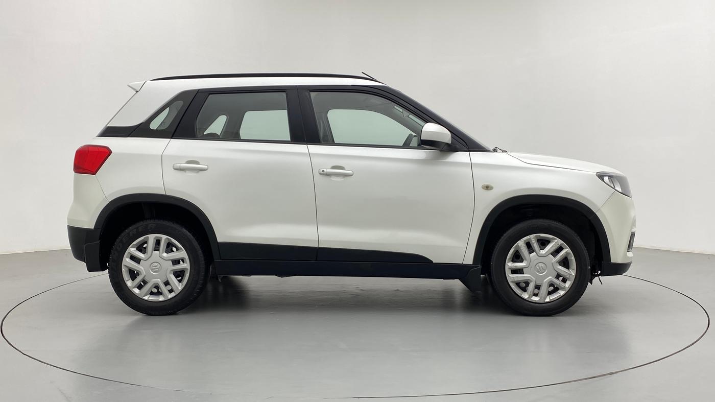2016 Maruti Vitara Brezza VDI OPT, Diesel, Manual, 58,349 km, Right Side View