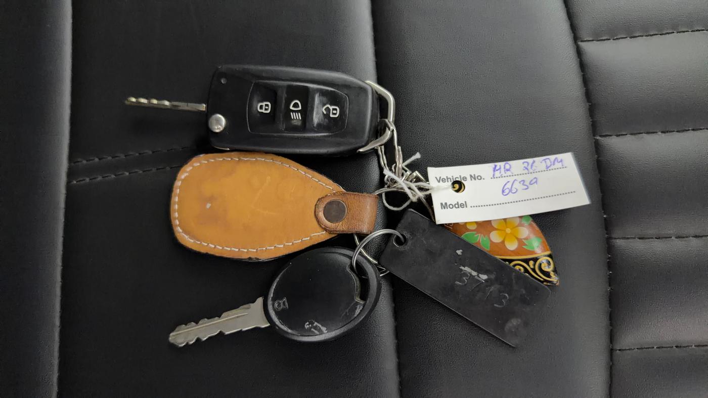 2018 Tata TIGOR XT PETROL, Petrol, Manual, 56,278 km, Key Close Up