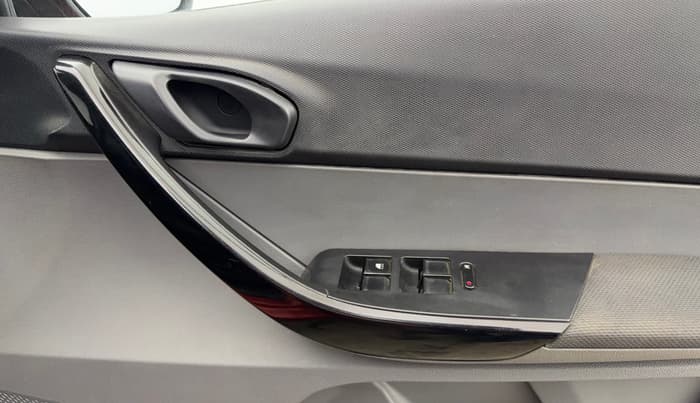 2018 Tata TIGOR XT PETROL, Petrol, Manual, 56,278 km, Driver Side Door Panels Control