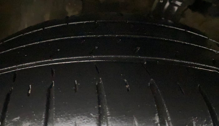 2018 Hyundai Verna 1.6 VTVT SX + AT, Petrol, Automatic, 53,311 km, Left Front Tyre Tread