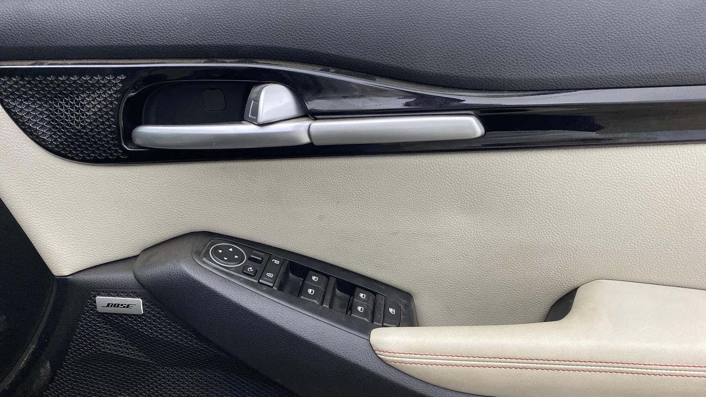 2019 KIA SELTOS GTX PLUS DCT 1.4 PETROL, Petrol, Automatic, 39,738 km, Driver Side Door Panels Control