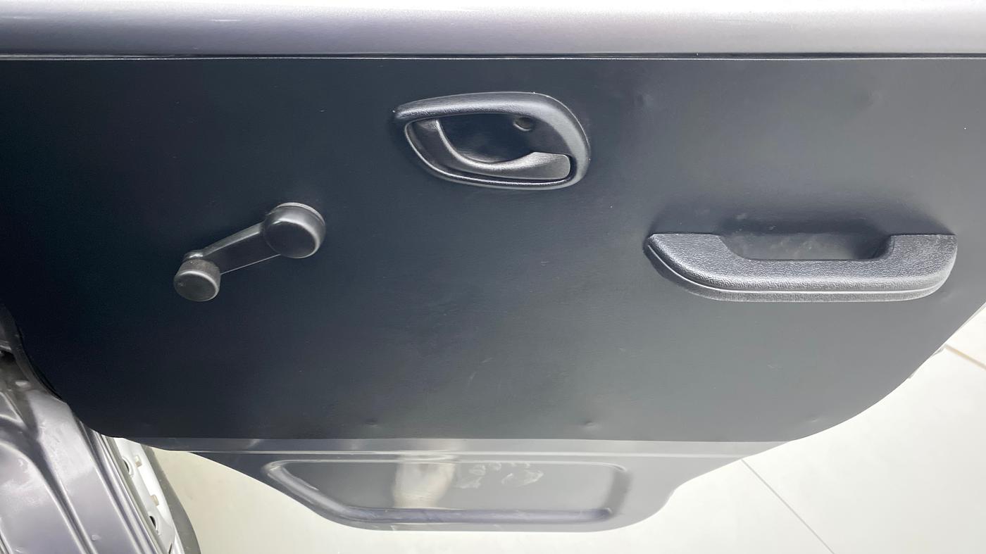 2020 Maruti Eeco 5 STR WITH AC PLUSHTR, Petrol, Manual, 5,527 km, Driver Side Door Panels Controls