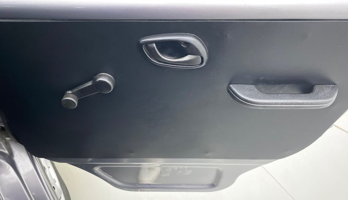 2020 Maruti Eeco 5 STR WITH AC PLUSHTR, Petrol, Manual, 5,527 km, Driver Side Door Panels Controls