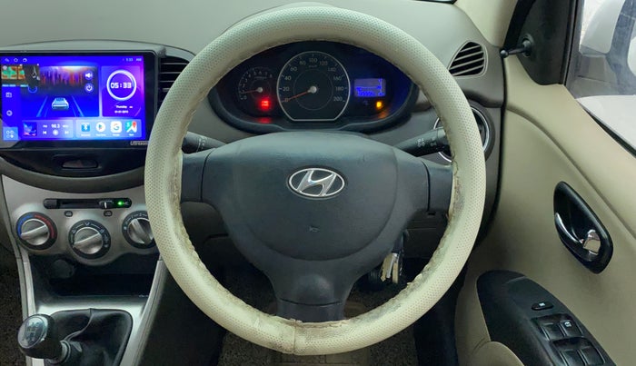 2013 Hyundai i10 MAGNA 1.1, Petrol, Manual, 86,006 km, Steering Wheel Close Up