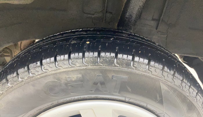 2019 Renault Kwid RXT 1.0 (O), Petrol, Manual, 62,733 km, Left Rear Tyre Tread
