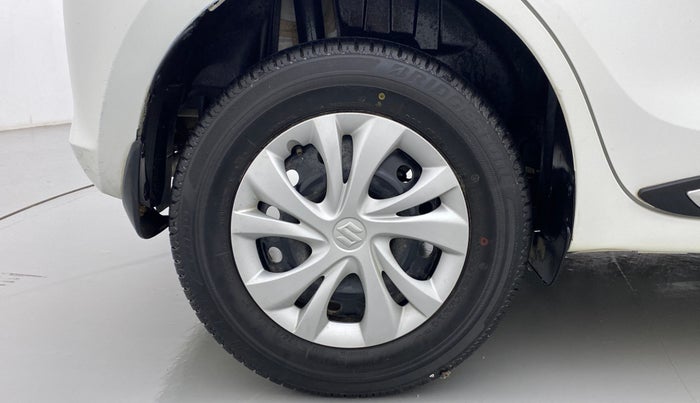 2020 Maruti Swift VXI, Petrol, Manual, 25,434 km, Right Rear Wheel