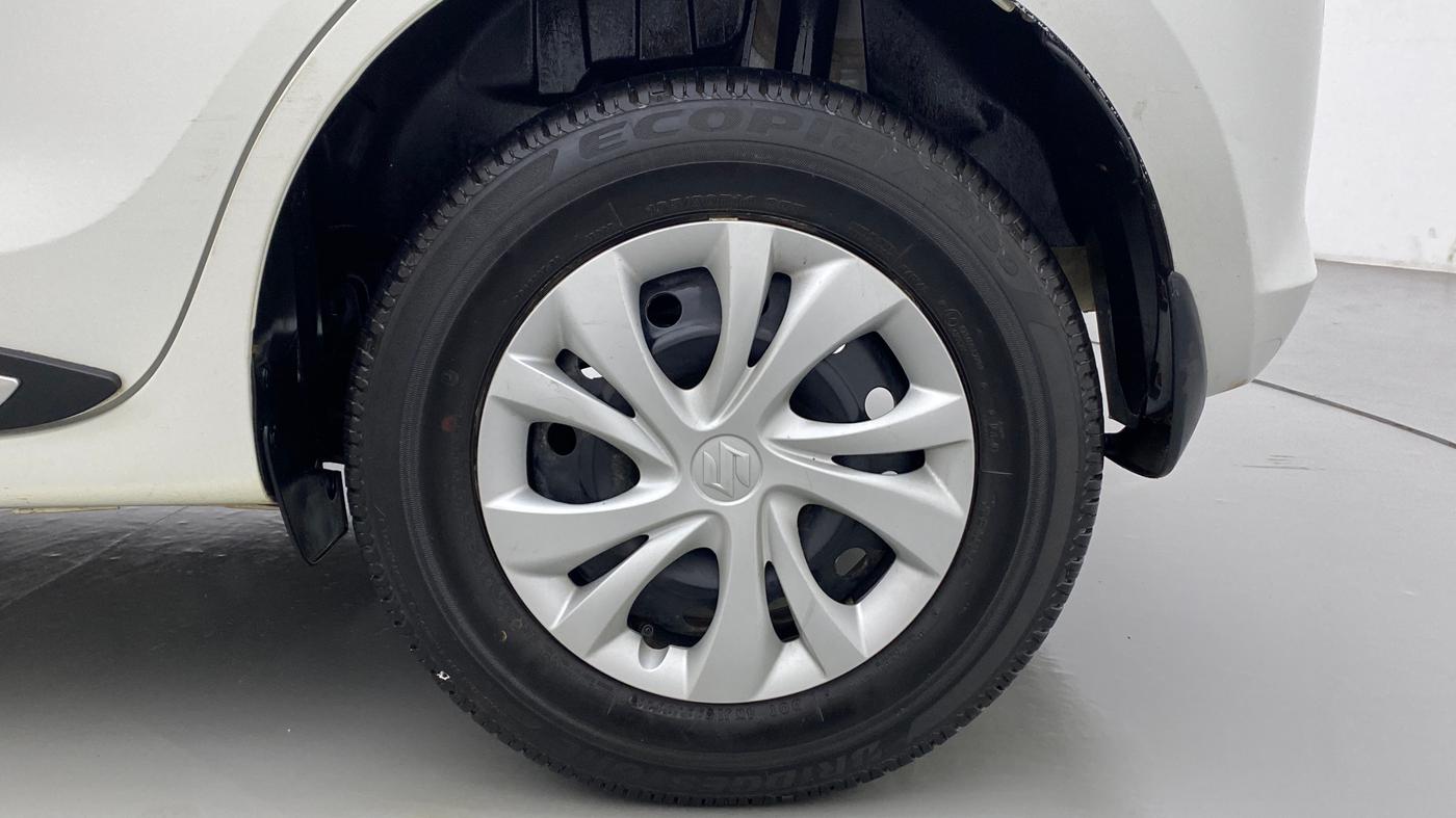2020 Maruti Swift VXI, Petrol, Manual, 25,434 km, Left Rear Wheel