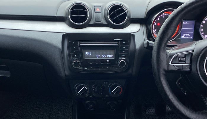 2020 Maruti Swift VXI, Petrol, Manual, 25,434 km, Air Conditioner