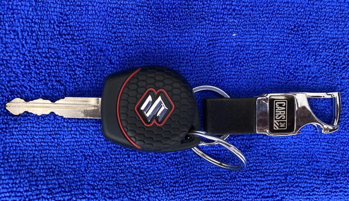 2020 Maruti Swift VXI, Petrol, Manual, 25,434 km, Key Close Up