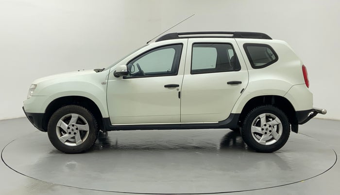 2013 Renault Duster 85 PS RXL, Diesel, Manual, 81,609 km, Left Side