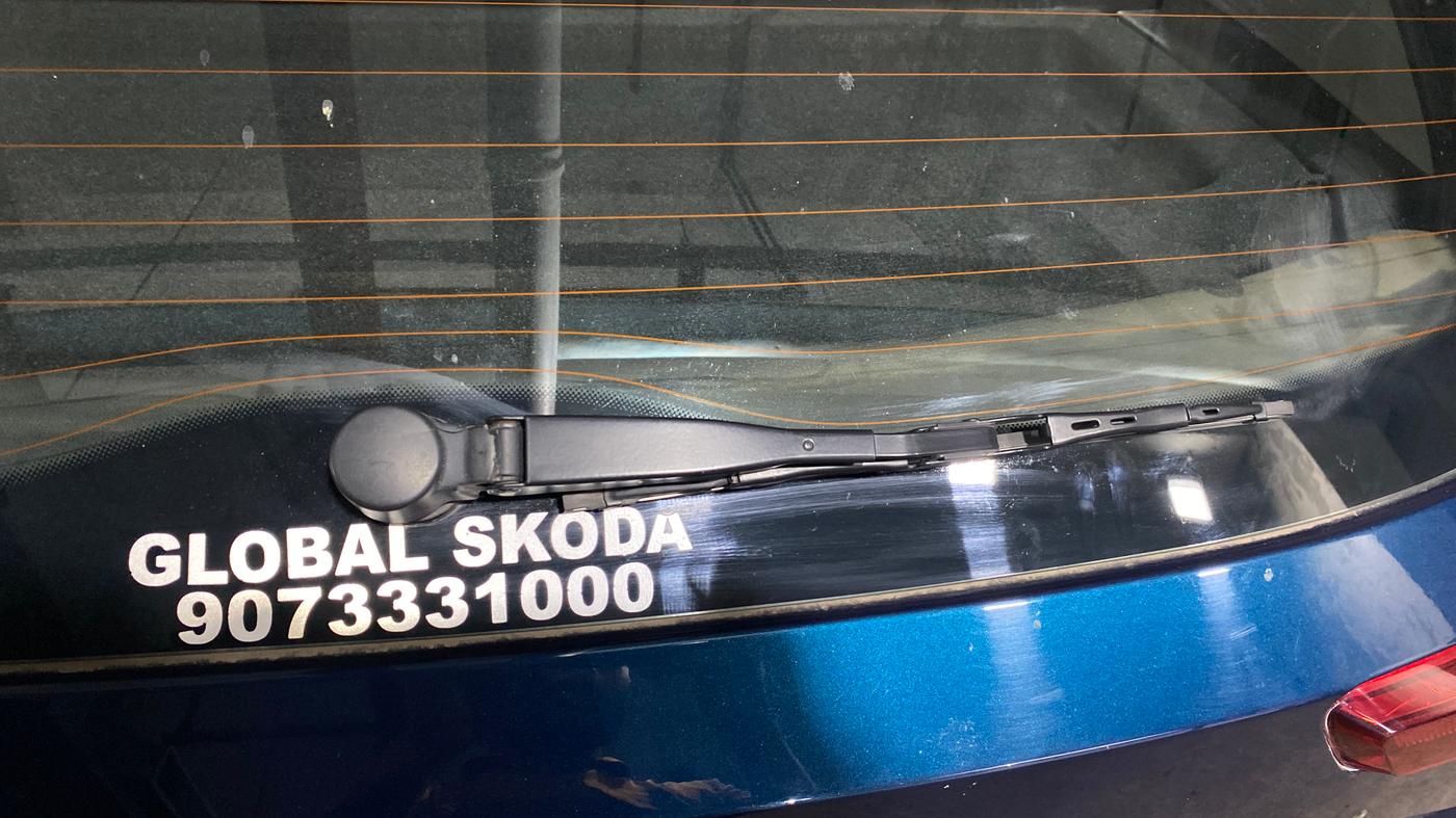 2023 Skoda KUSHAQ STYLE 1.0L TSI AT (6 AIRBAGS), Petrol, Automatic, 20,461 km, Rear Wiper