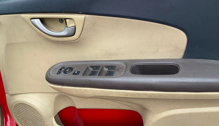 2012 Honda Brio V MT, Petrol, Manual, 1,00,793 km, Driver Side Door Panels Control