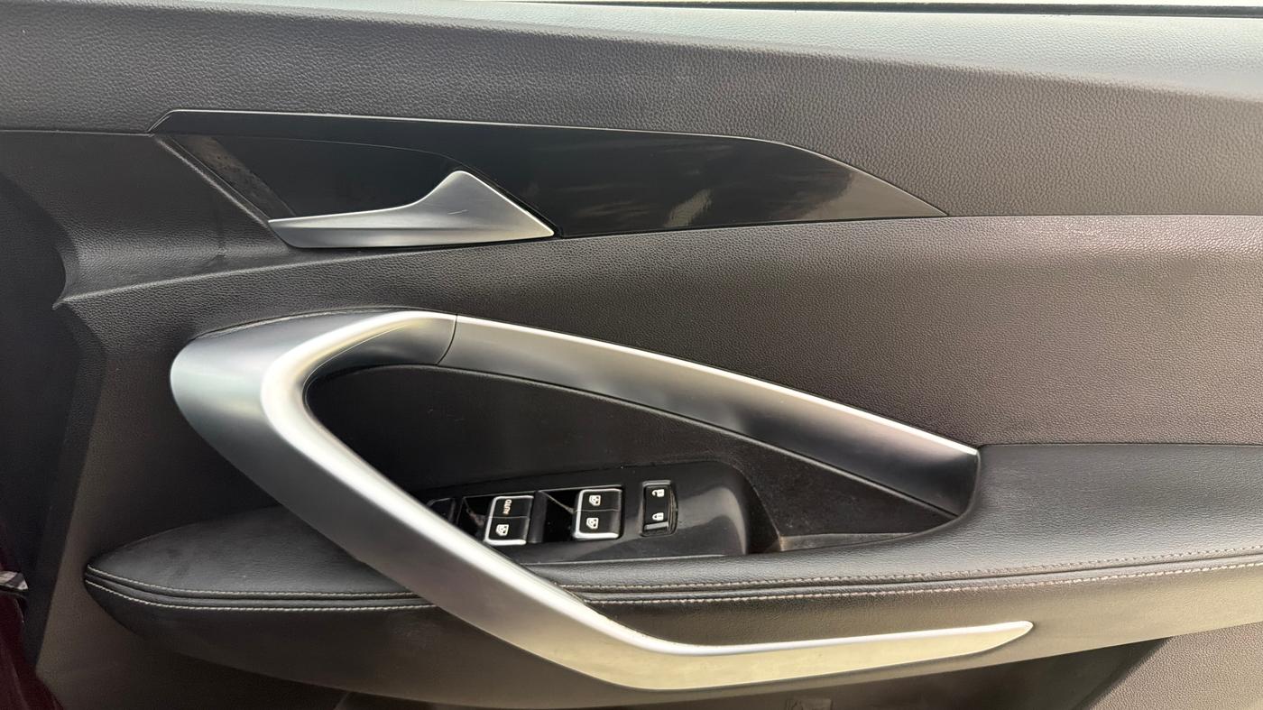 2019 MG HECTOR SHARP 1.5 DCT PETROL, Petrol, Automatic, 62,273 km, Driver Side Door Panels Control