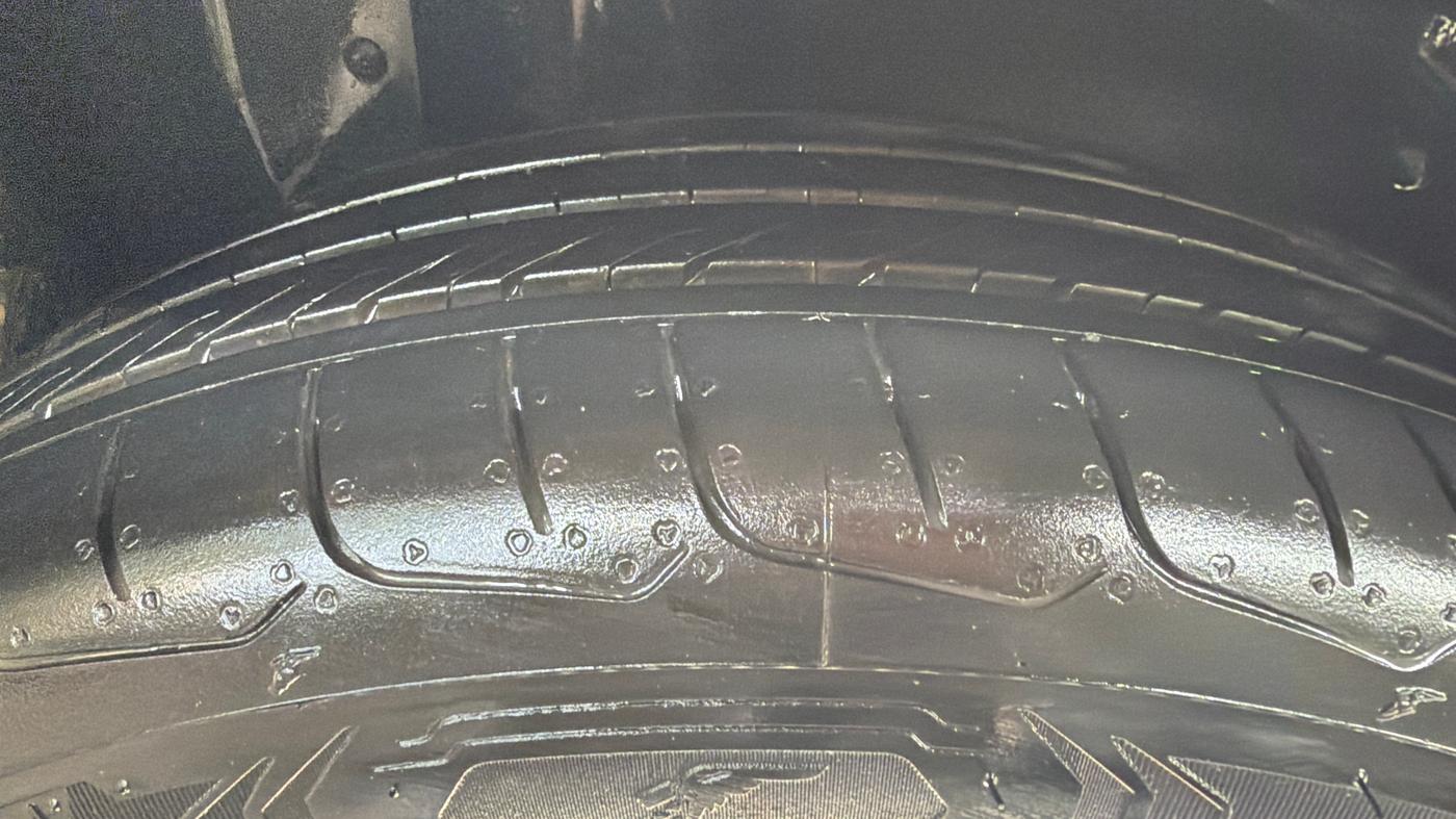 2019 MG HECTOR SHARP 1.5 DCT PETROL, Petrol, Automatic, 62,273 km, Right Rear Tyre Tread