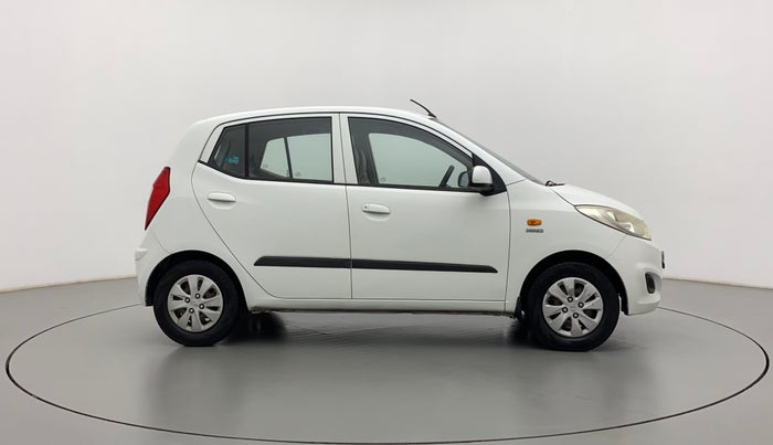 2011 Hyundai i10 MAGNA 1.1, CNG, Manual, 1,03,582 km, Right Side View