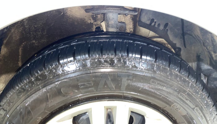 2018 Maruti Dzire VXI, Petrol, Manual, 67,835 km, Right Front Tyre Tread