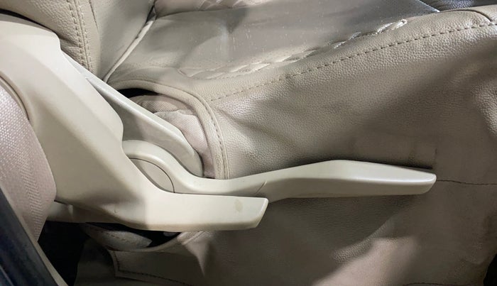 2018 Maruti Dzire VXI, Petrol, Manual, 67,835 km, Driver Side Adjustment Panel