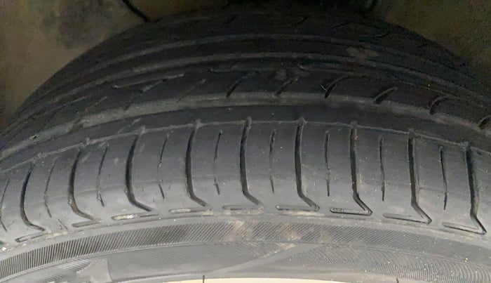 2016 Hyundai i20 Active 1.4 SX, Diesel, Manual, 75,541 km, Left Front Tyre Tread