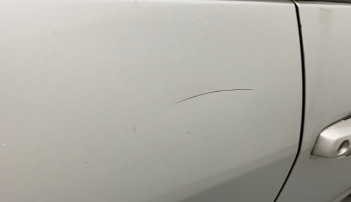 2012 Maruti Swift VDI, Diesel, Manual, 62,287 km, Right rear door - Minor scratches