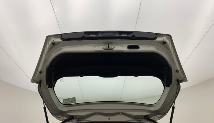 2012 Maruti Swift VDI, Diesel, Manual, 62,287 km, Boot Door Open